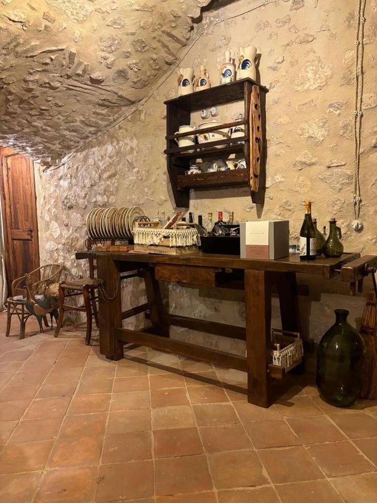 Palazzo Pirro Dimora Storica Acomodação com café da manhã Acciano Exterior foto